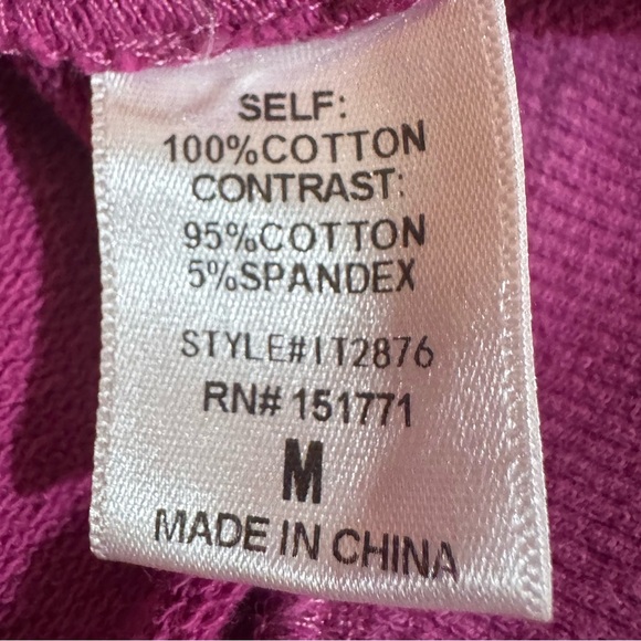 Le Lis Collection Celestial Oversized Pullover. Magenta. Size Medium. VGUC - Picture 4 of 9